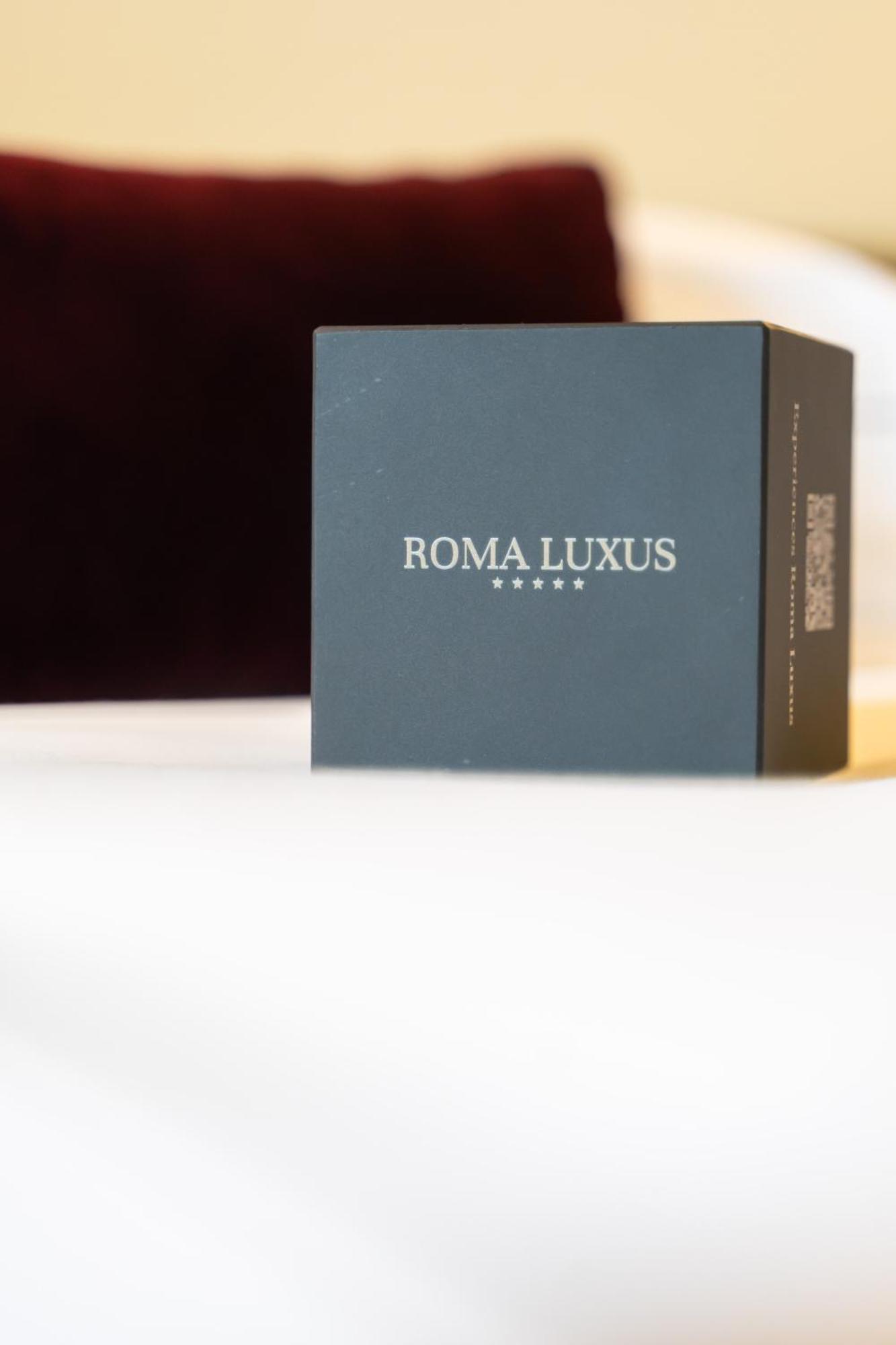 Roma Luxus Hotel Bagian luar foto